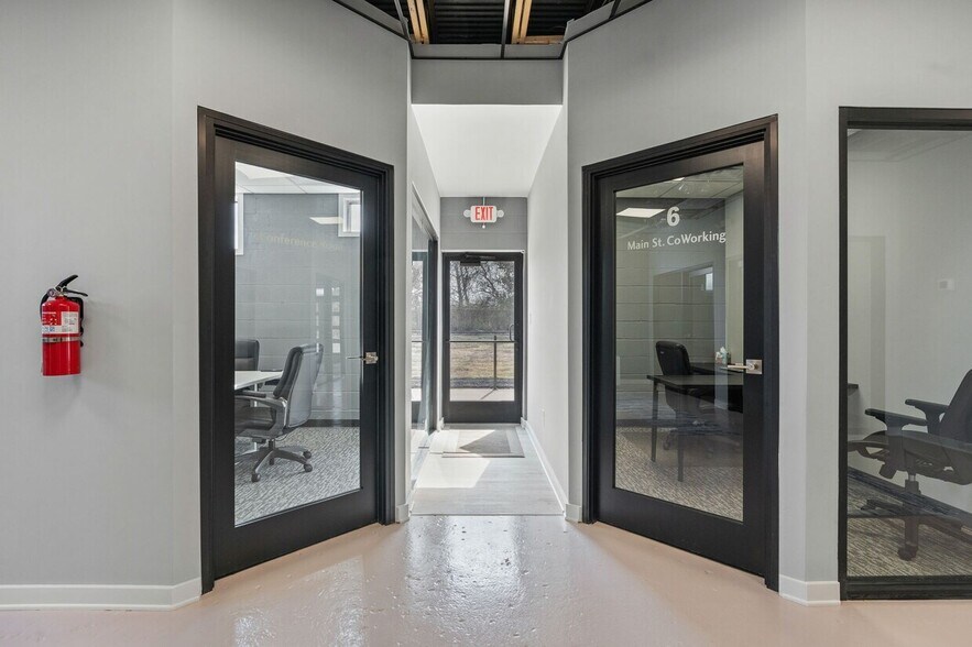 More Photos Of 117 S Main St, Hopewell Coworking Space