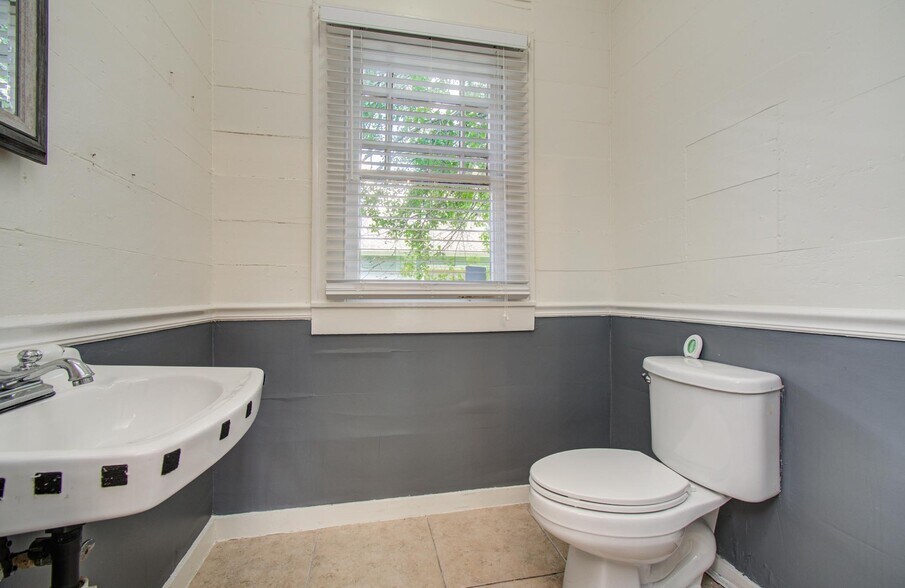 More Photos Of , League City Office For Sale
