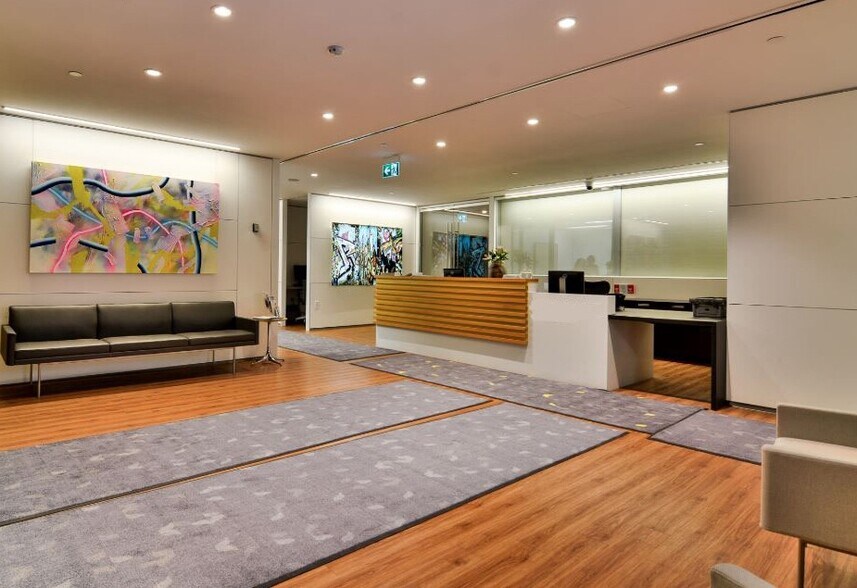 More Photos Of 30 St Clair Ave W, Toronto Office For Lease