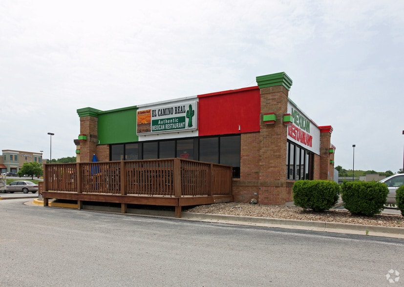 More Photos Of 1402-1498 W Old Highway 40, Odessa Unknown For Lease