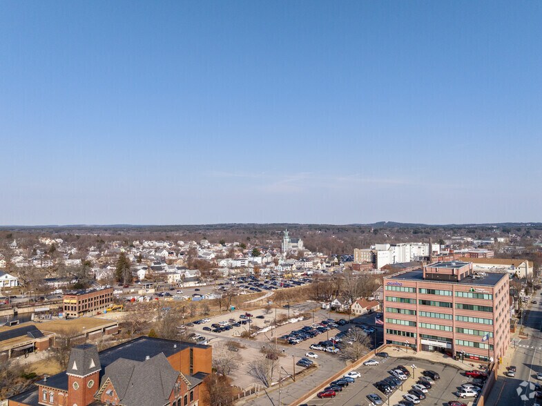 More Photos Of 30 Temple St, Nashua Office For Lease