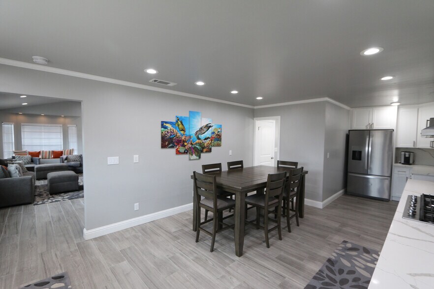 More Photos Of 7550-7552 Sandholdt Rd, Moss Landing Specialty For Sale