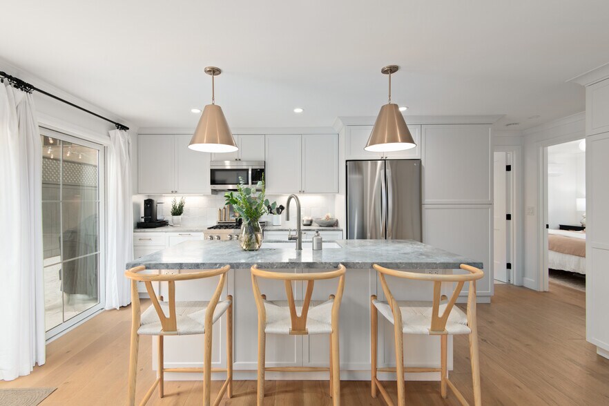 More Photos Of 937 3rd St, Encinitas Apartments For Sale