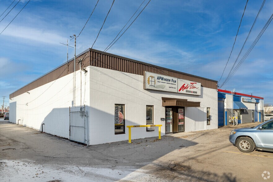 More Photos Of 1504 - 1506 Michael St, Ottawa Service For Lease