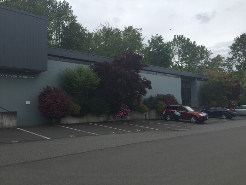 More Photos Of 3111 27th St S, Seattle Warehouse For Sale