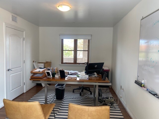 More Photos Of 1230 Montana Ave, Santa Monica Storefront Retail Office For Lease