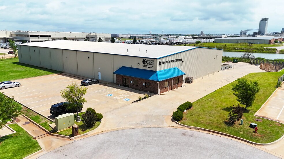 More Photos Of 149 NE 138th St, Edmond Warehouse For Lease