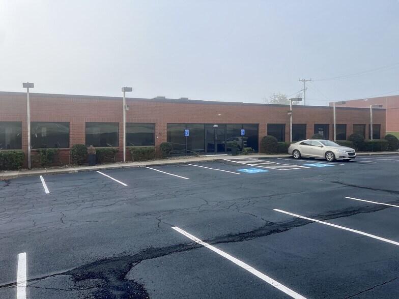 More Photos Of 230-246 Alpha Dr, Pittsburgh Coworking Space