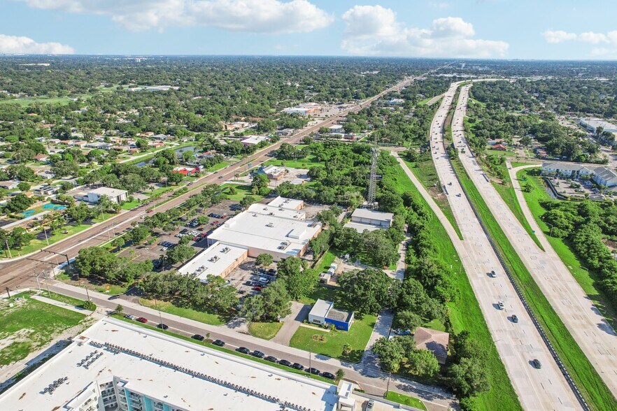More Photos Of 3209 30th Ave S, Saint Petersburg Office For Lease