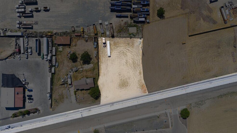 More Photos Of 0 S K St, Tulare Land For Sale