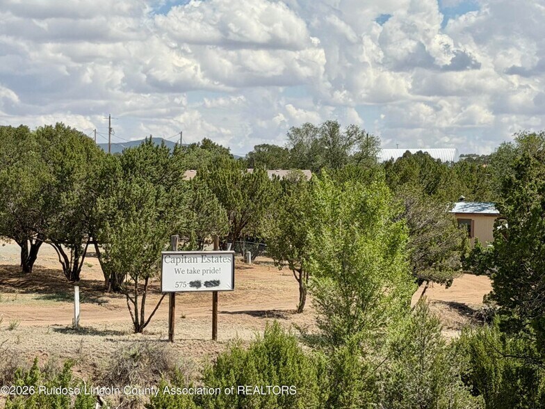More Photos Of 104 Aspen Dr, Capitan Manufactured Housing Mobile Home Park For Sale