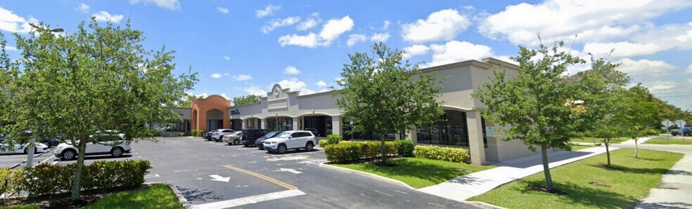 More Photos Of 201-233 S Federal Hwy, Pompano Beach Storefront For Lease