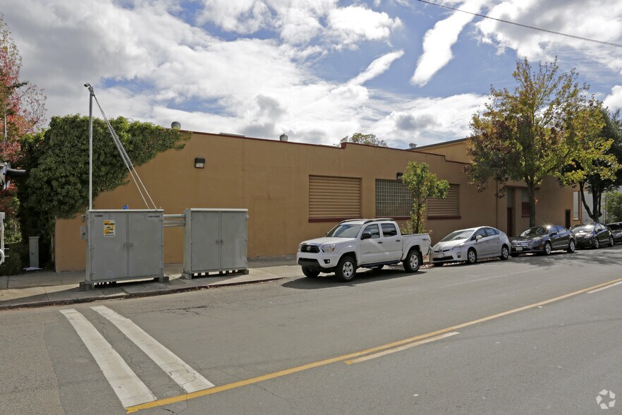 More Photos Of 1809 23rd St, Sacramento Warehouse For Lease