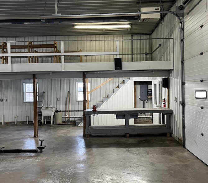 More Photos Of 10948 E Airport Rd, Stockton Auto Repair For Sale