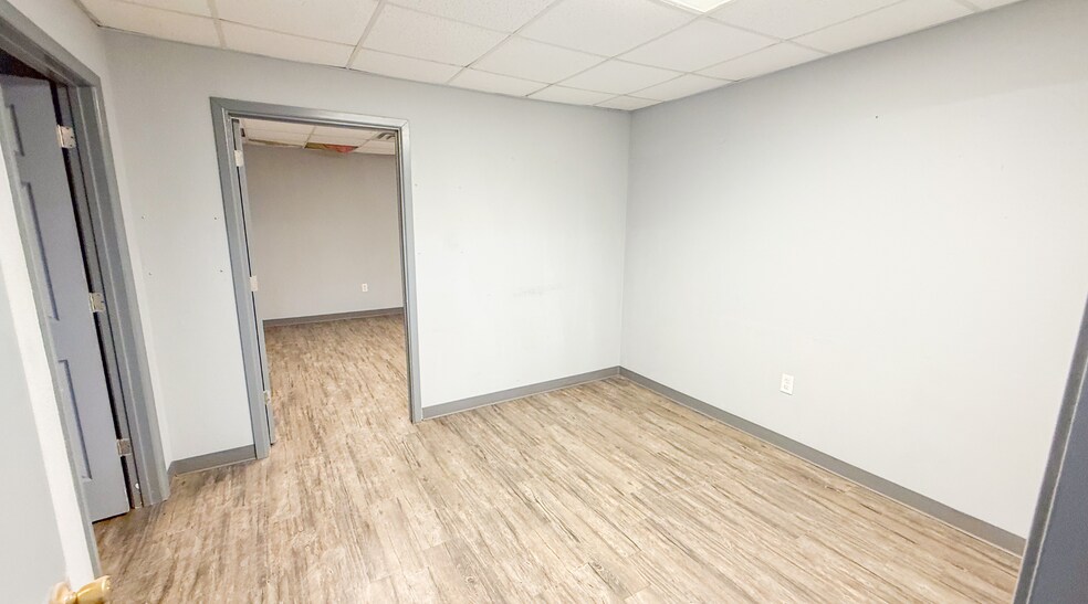 More Photos Of 3611 E State Highway 158, Midland Unknown For Lease