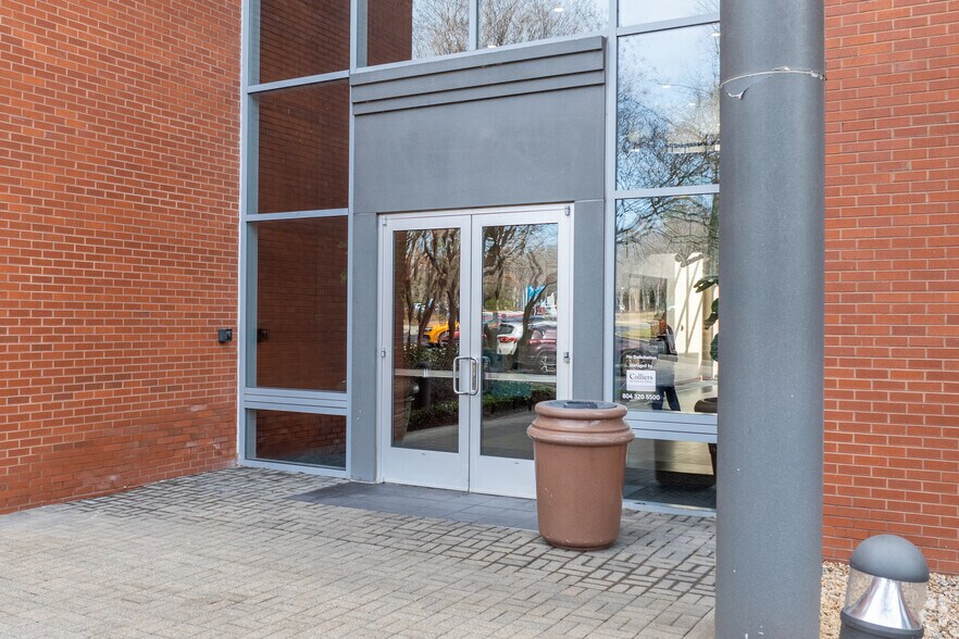 More Photos Of 4435 Waterfront Dr, Glen Allen Office For Lease