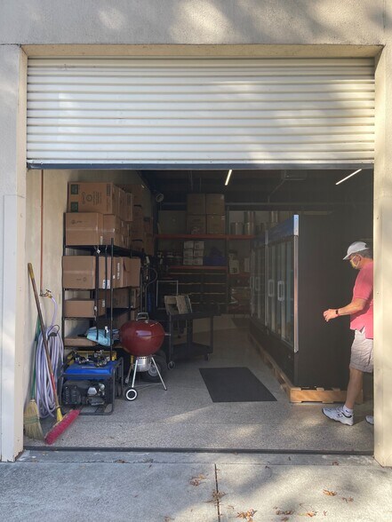More Photos Of 1130 Industrial Ave, Petaluma Light Manufacturing For Sale