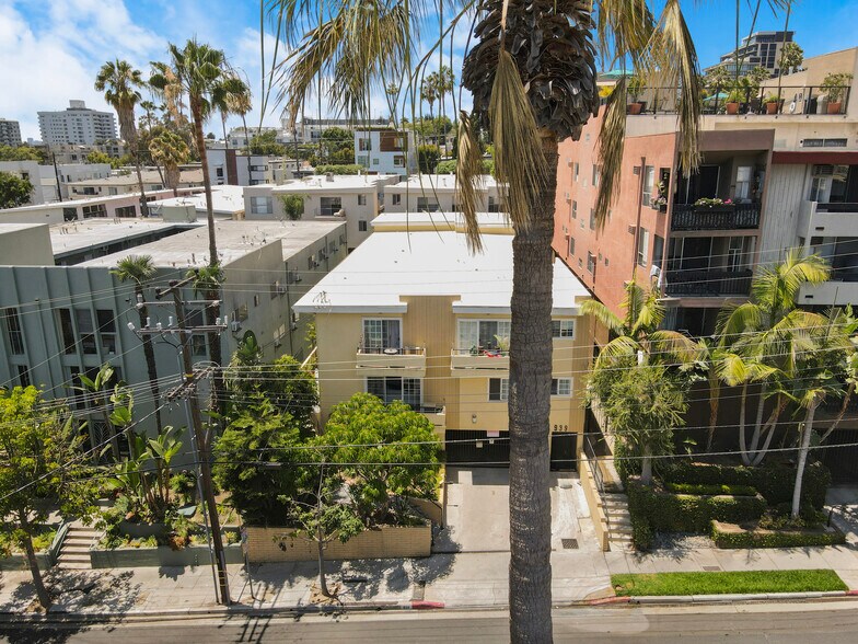 More Photos Of 939 Larrabee St, West Hollywood Apartments For Sale