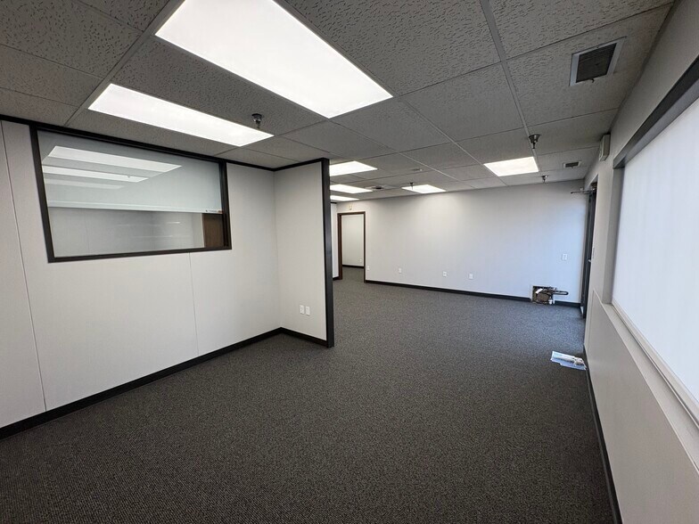 More Photos Of 5150-5160 Fox St, Denver Warehouse For Lease