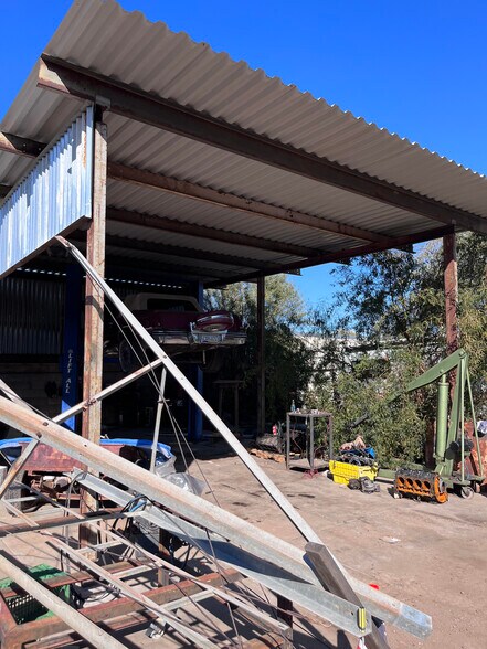 More Photos Of 727 N Country Club Dr, Mesa Service For Sale