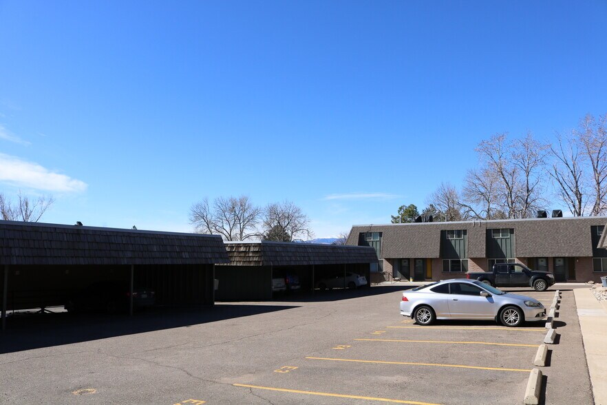 More Photos Of 333 23rd Ave, Longmont Apartments For Sale