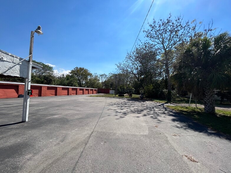 More Photos Of 5616 State Road 54, New Port Richey General Retail For Sale