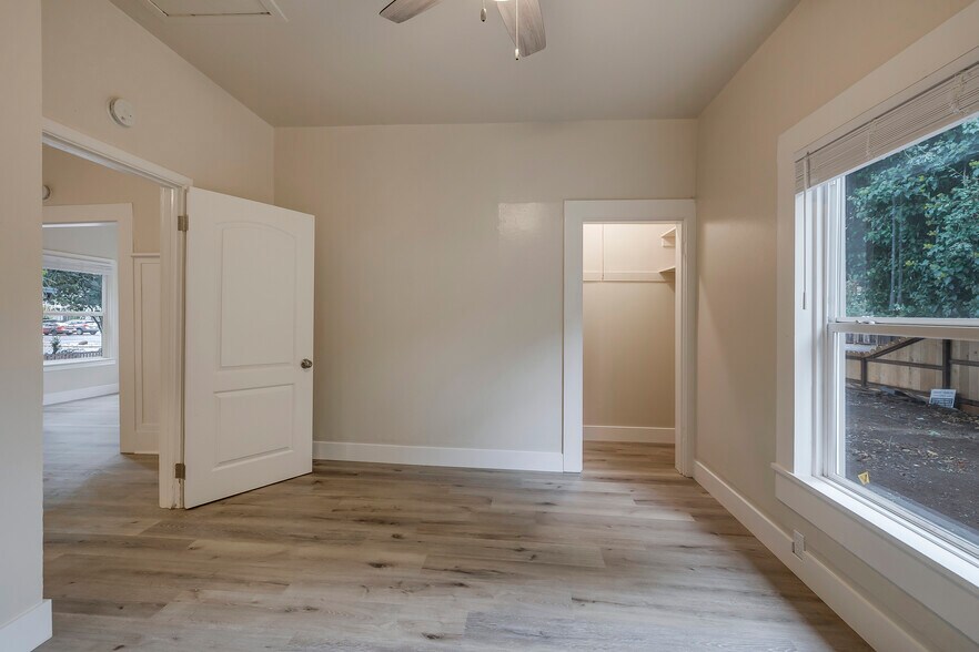 More Photos Of 1122 Stewart Ave, Chico Apartments For Sale