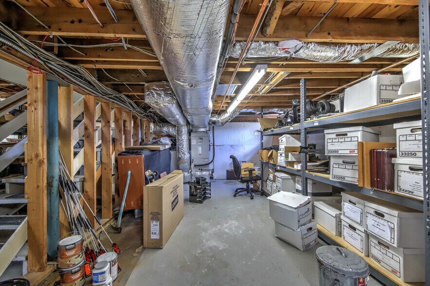 More Photos Of 471 Monroe Tpke, Monroe Medical For Lease