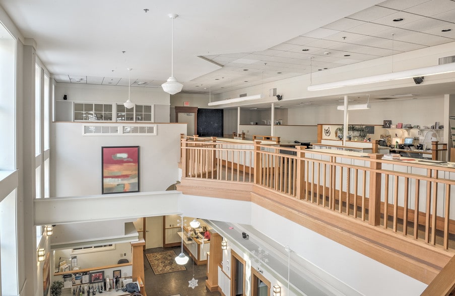 More Photos Of 42-46 Main St, Keene Loft Creative Space For Lease