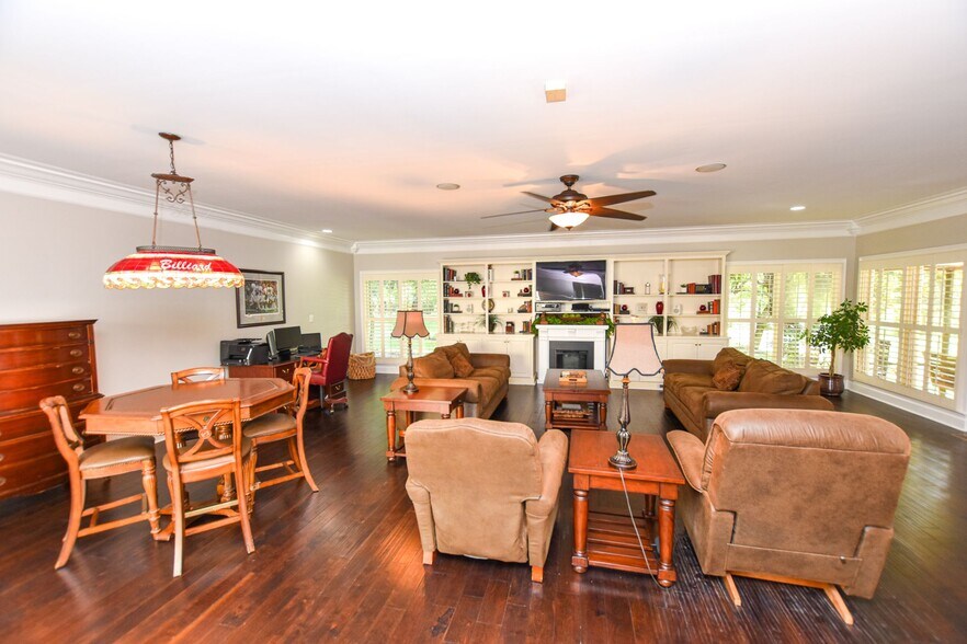 More Photos Of 11556 Highway 231 431 N, Meridianville Lodge Meeting Hall For Sale