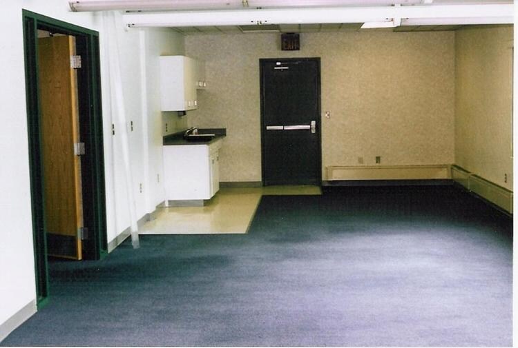 More Photos Of 10650 S Bennett Dr, Morrice Medical For Lease