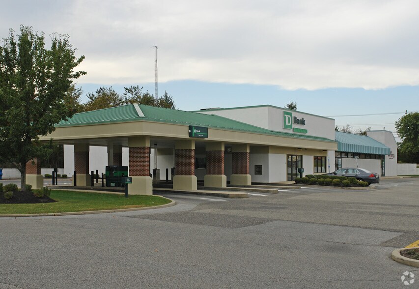 More Photos Of 15 Cornwell Dr, Bridgeton Unknown For Lease