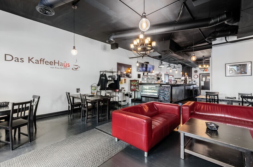 More Photos Of 45 E Columbus St, Lithopolis Restaurant For Sale