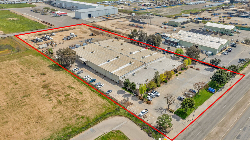 Primary Photo Of 2645 S Chestnut Ave, Fresno Warehouse For Sale