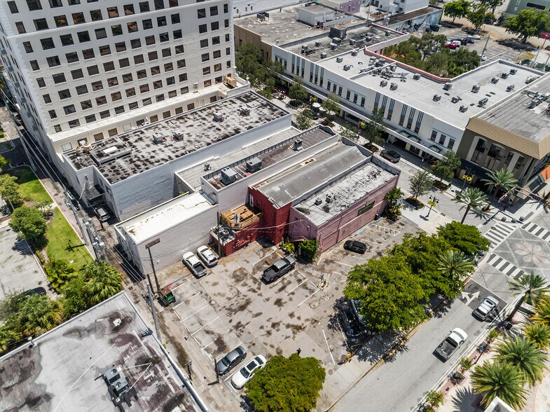 More Photos Of 333 Clematis St, West Palm Beach Storefront Retail Office For Lease