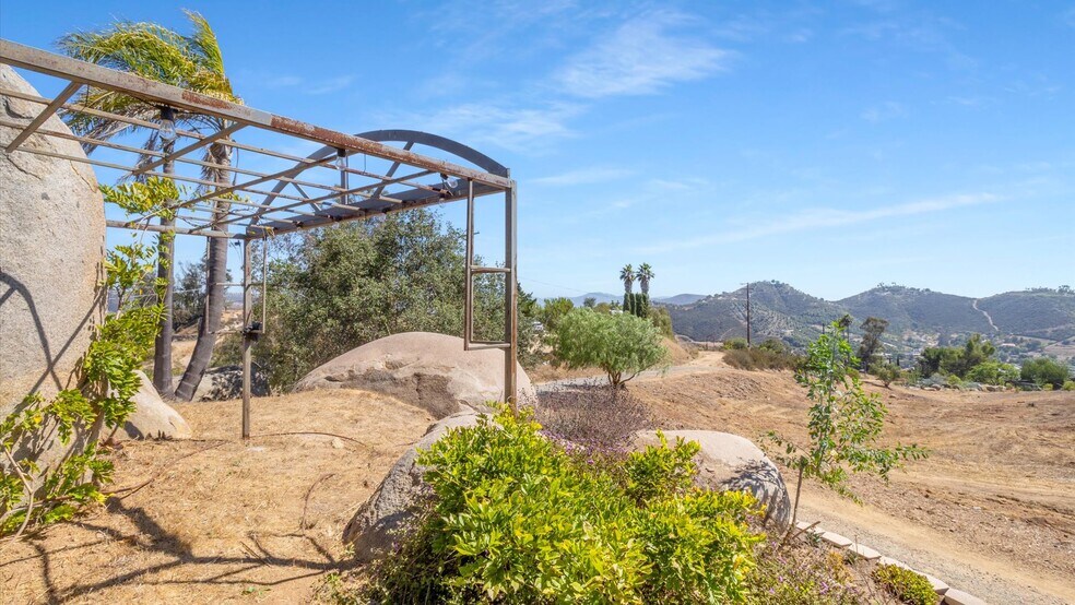 More Photos Of 3020 Lynn Ln, San Marcos Land For Sale