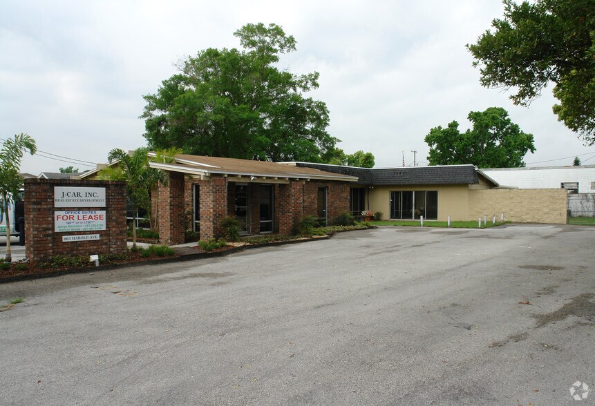 More Photos Of 665 Harold Ave, Winter Park Office For Lease