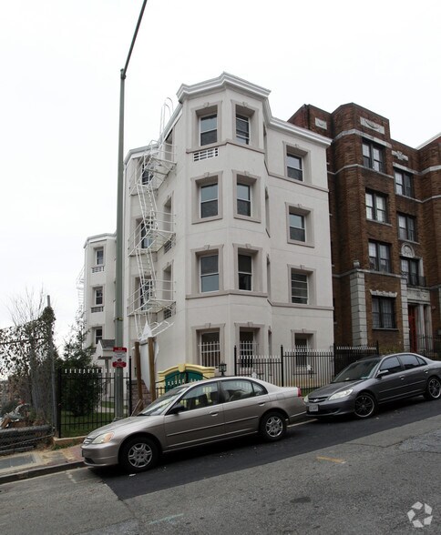 More Photos Of 1416 Chapin St NW, Washington Apartments For Sale