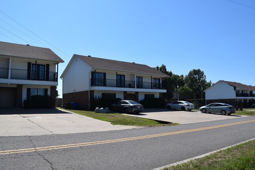 More Photos Of 3020-3044 Donnell Ridge Rd, Conway Apartments For Sale
