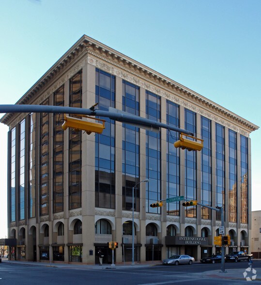 More Photos Of 119 N Stanton St, El Paso Office For Sale