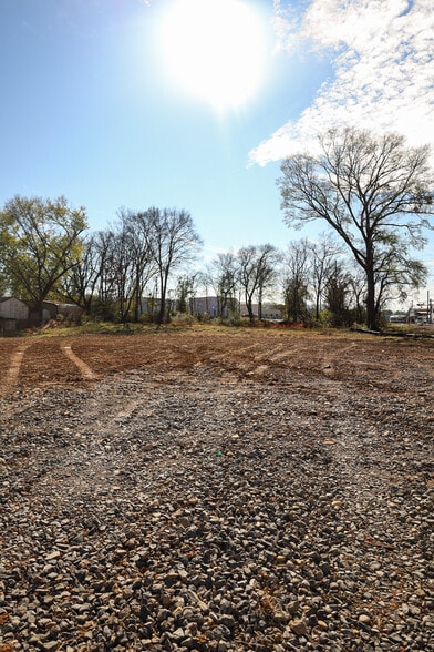 More Photos Of 0 E. 39th Street & 3903 Calhoun Street, Chattanooga Land For Sale