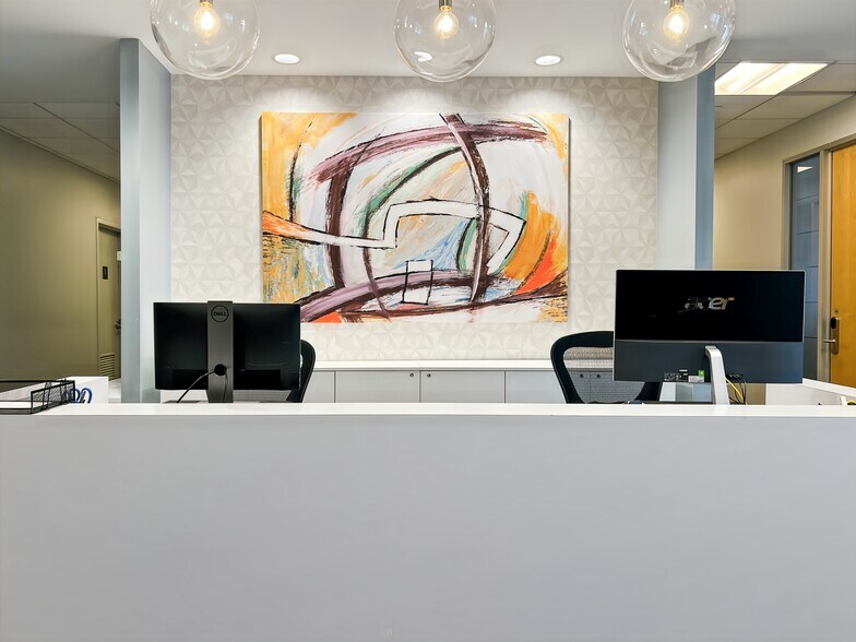 More Photos Of 5 Penn Plaza, New York Coworking Space