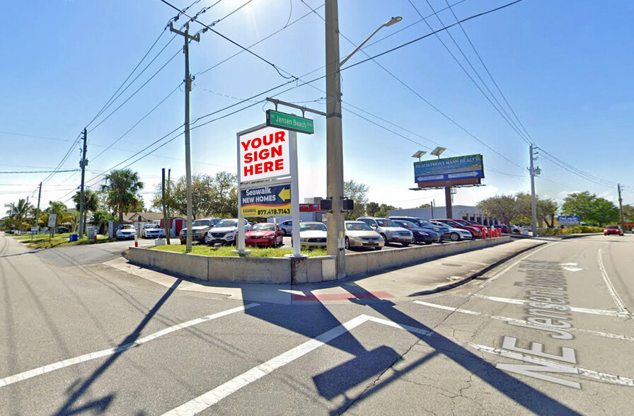 Primary Photo Of 1700 NE Jensen Beach Blvd, Jensen Beach Storefront Retail Office For Lease