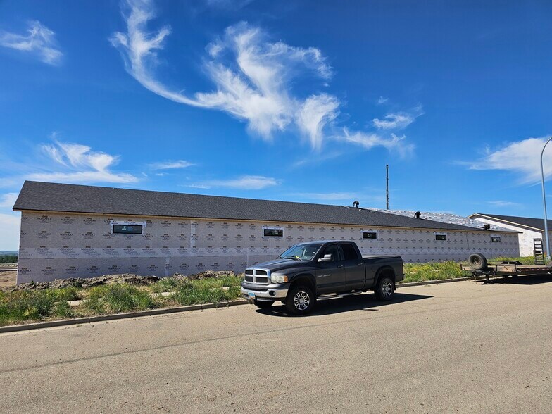 More Photos Of 313 60th Ave, Williston Apartments For Sale