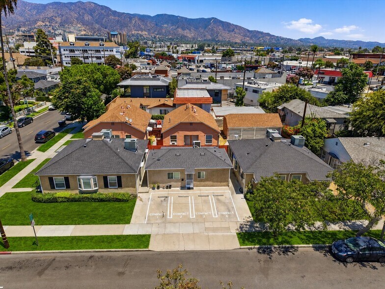 More Photos Of 1004 W Clark Ave, Burbank Apartments For Sale