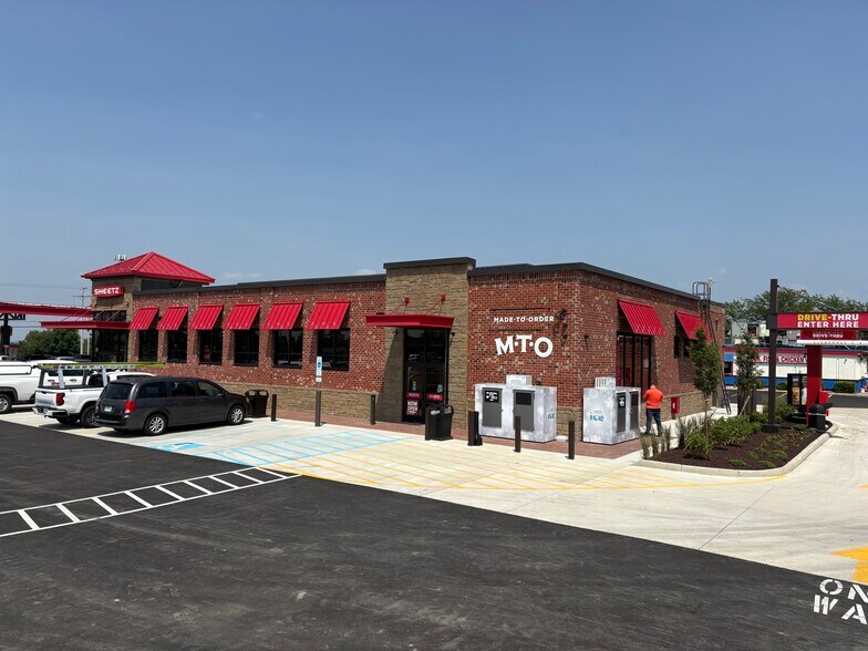 More Photos Of 2100 S Alex Rd, West Carrollton Convenience Store For Sale