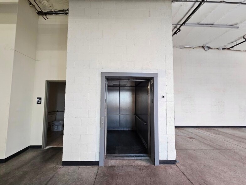 More Photos Of 2890 E Pico Blvd, Los Angeles Light Distribution For Lease