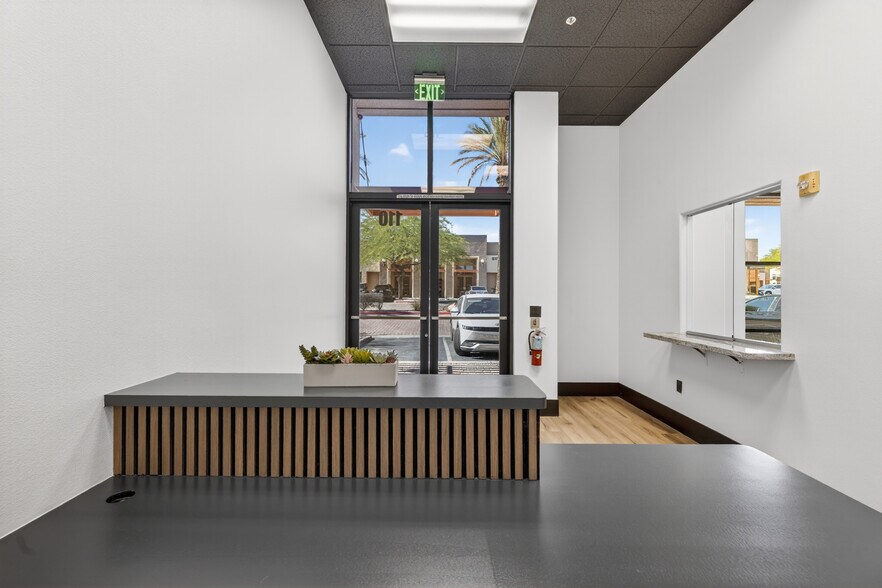 More Photos Of 6123 S Rainbow Blvd, Las Vegas Office For Lease
