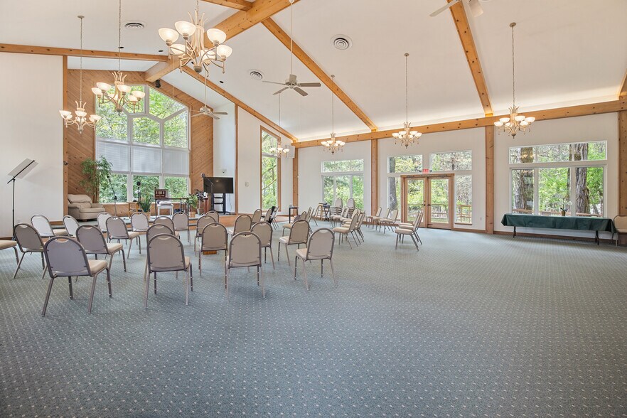 More Photos Of 459 Galice Rd, Merlin Religious Facility For Sale