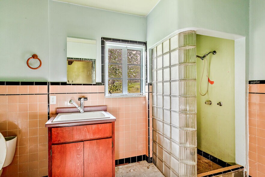 More Photos Of 8785 Blackwell Rd, Central Point Land For Sale